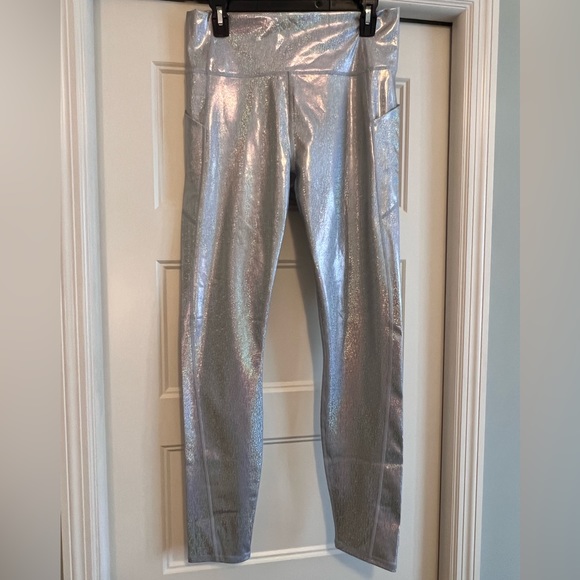 Fabletics Pants - Fabletics NEW w/tags Oasis Pure Luxe High-Waisted Legging - Size L